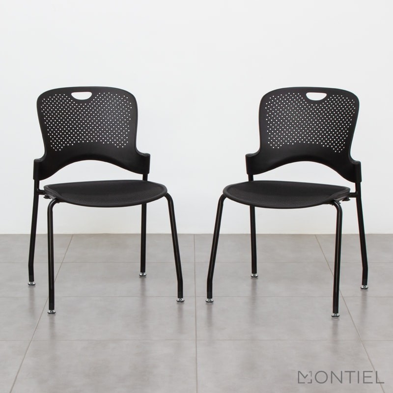 ▷ Silla Confidente Negra Caper de Herman Miller - Muebles Montiel