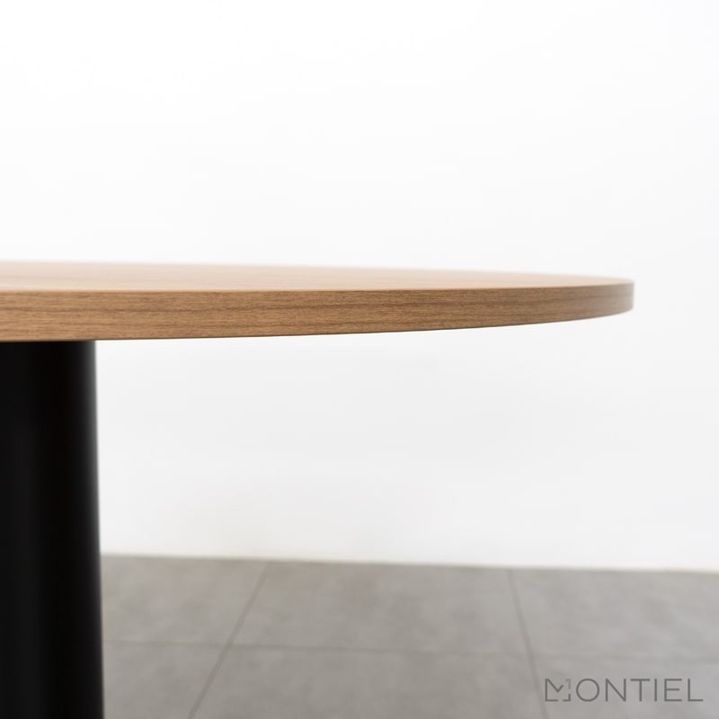 Mesa Redonda para Reuniones Meeting de Kunna - Montiel