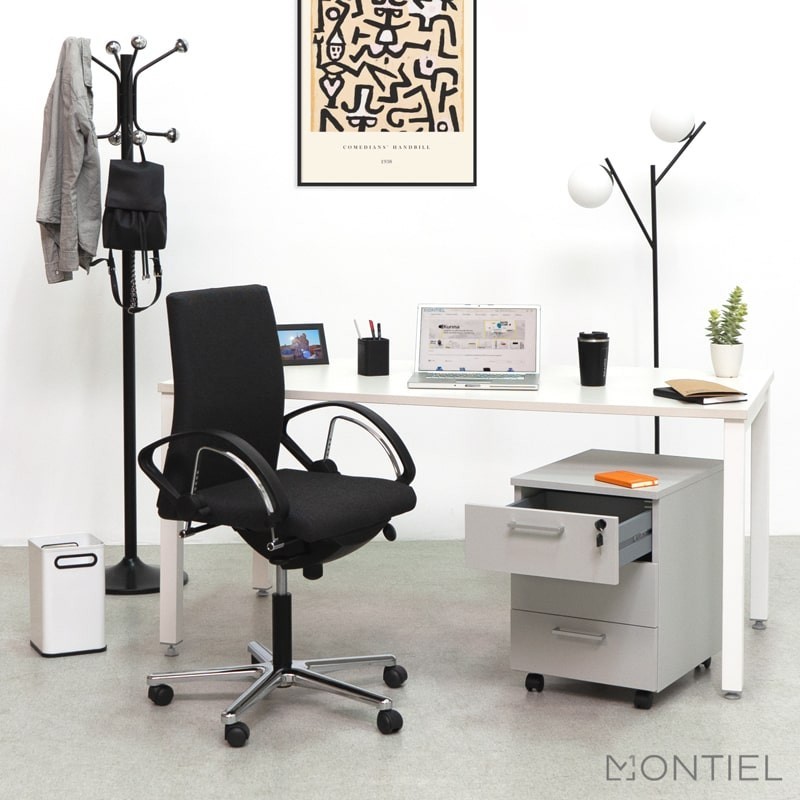 Perchero Metálico de Pie H-12 de Cilindro - Montiel