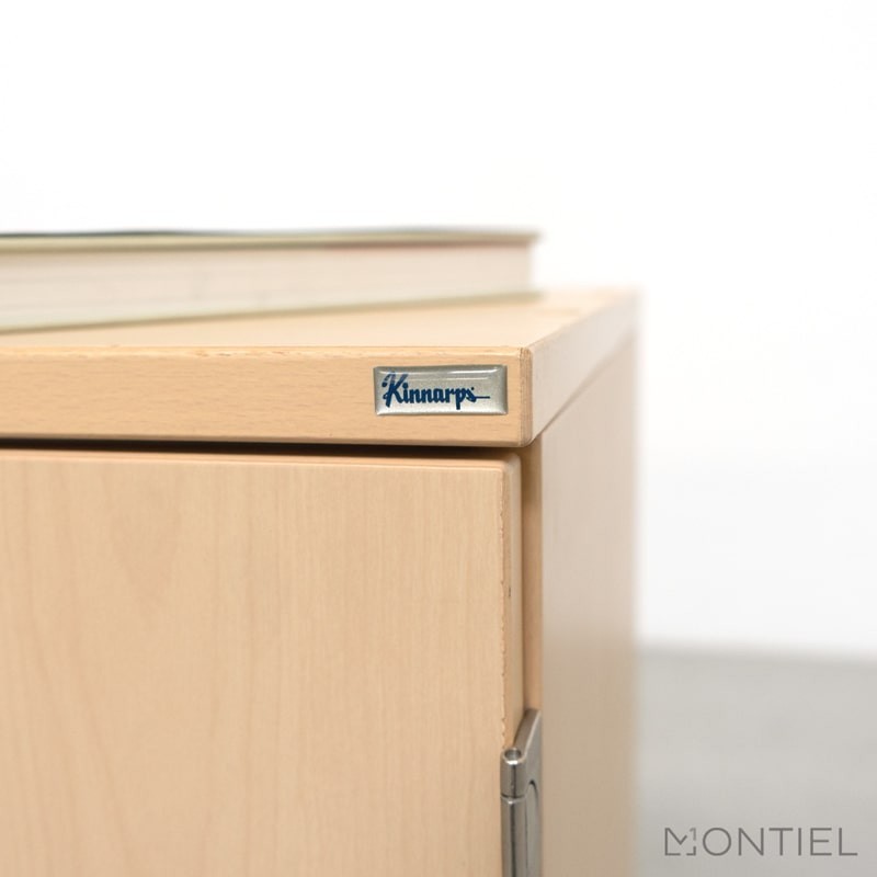 Armario Bajo con Cierre de Código de Kinnarps - Montiel