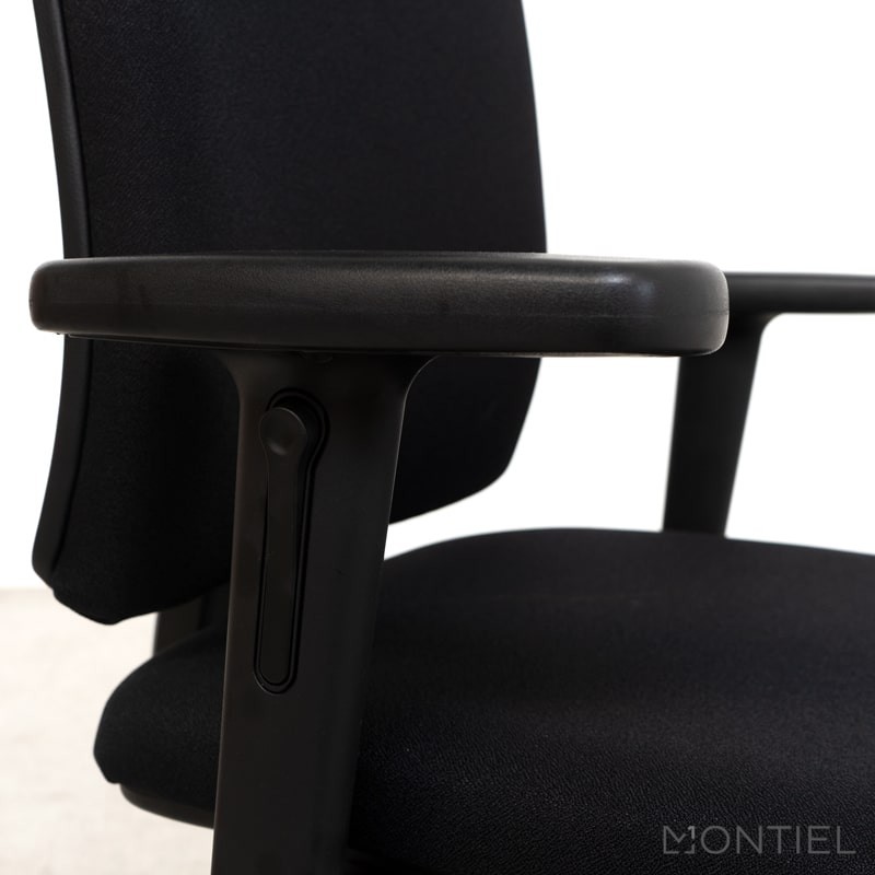 ▷ Silla Ergonómica Negra Nova de Gil Estévez - Montiel