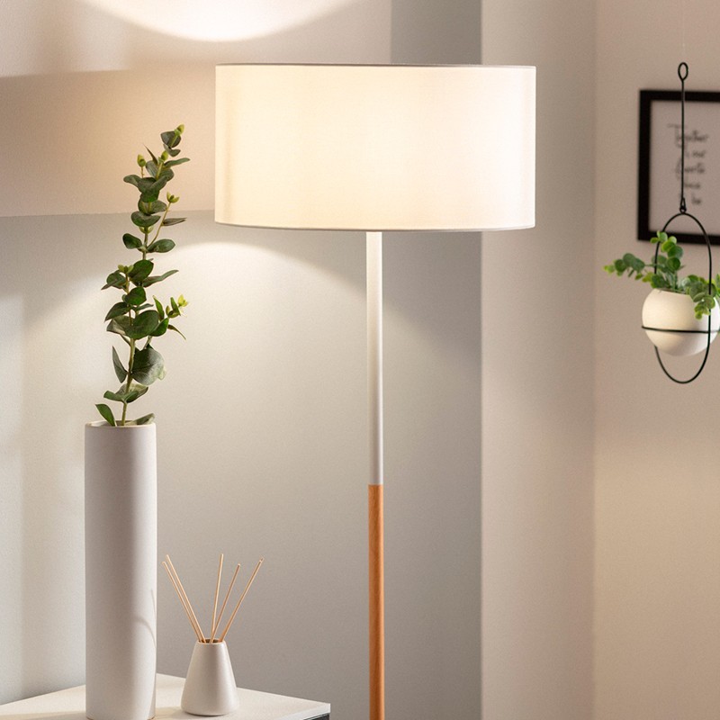 Lámpara de Pie estilo Nórdico Irvine - Montiel