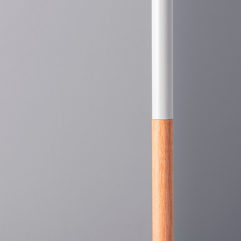 Lámpara de Pie estilo Nórdico Irvine - Montiel