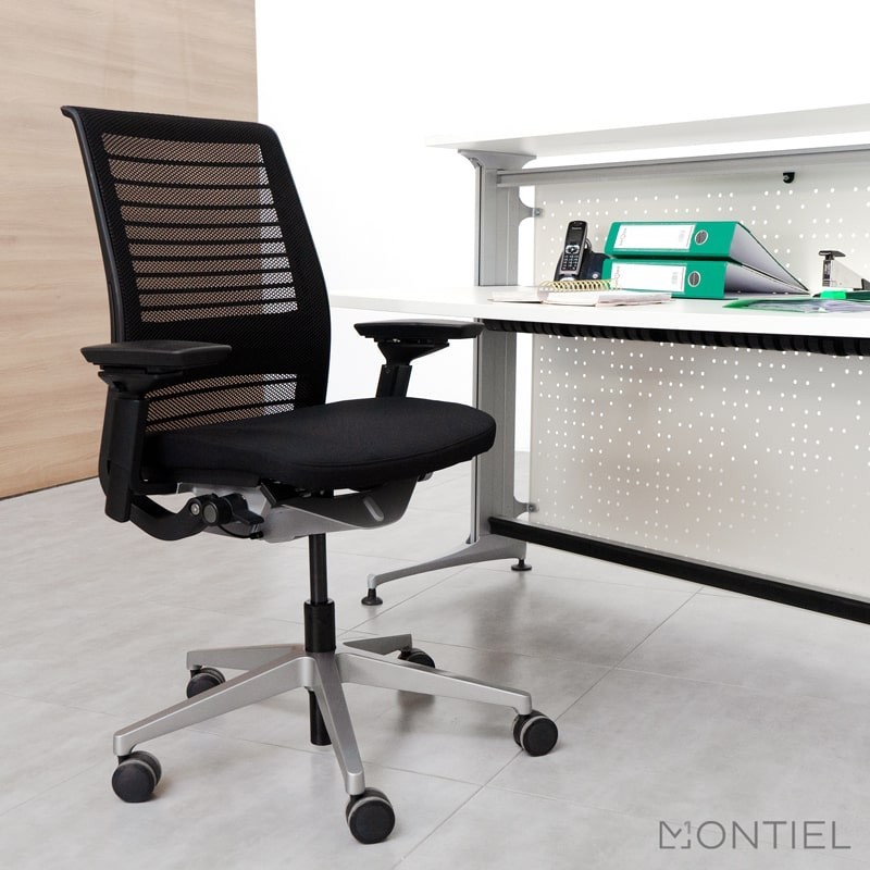 Silla Ergonómica 4D Think V2 de Steelcase - Montiel