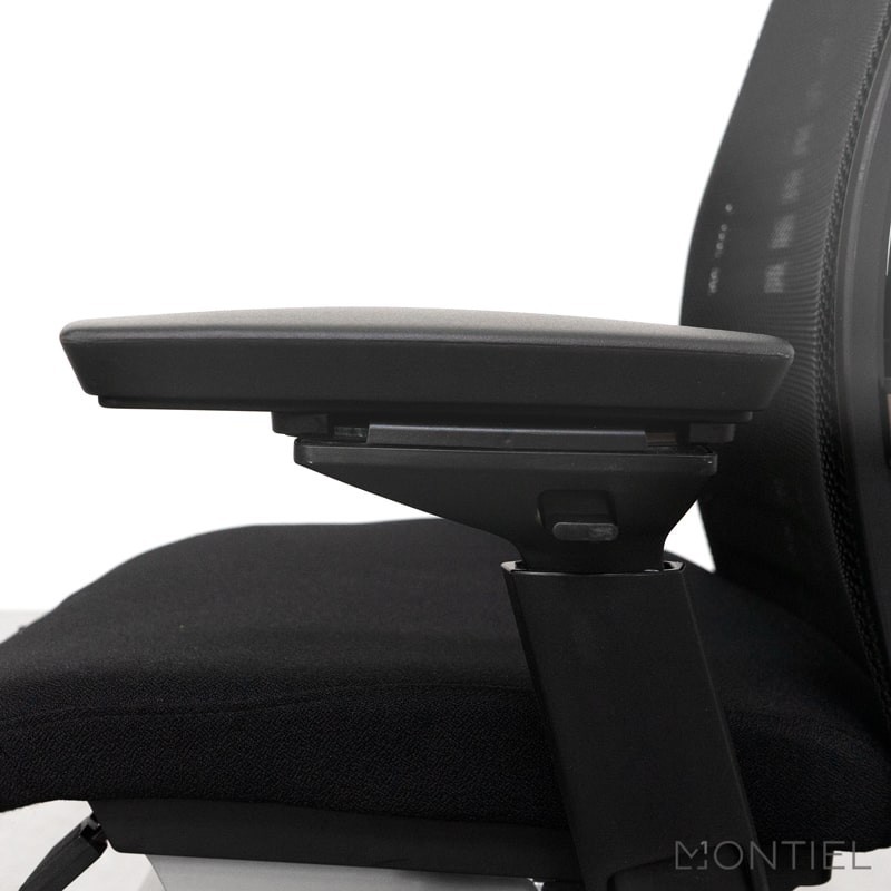 Silla Ergonómica 4D Think V2 de Steelcase - Montiel