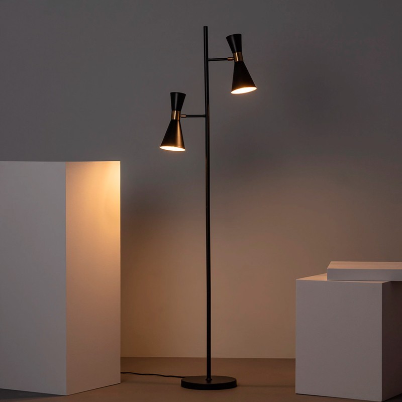 Lámpara de Pie Negra Williams - Montiel