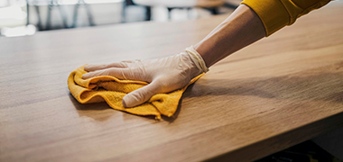 Descubre cómo limpiar muebles de madera fácilmente
