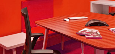 ¿Con qué color combina el rojo en paredes? Mejores combinaciones