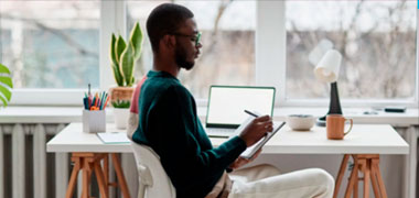 Cómo elegir el escritorio de oficina espacioso perfecto para ti