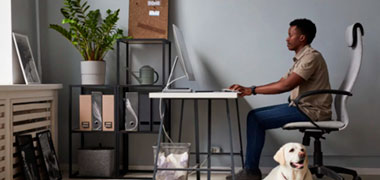 ¿Cuánto tiempo puede durar una silla de oficina ergonómica y cuándo es necesario reemplazarla?