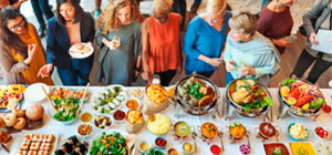 Cómo aplicar la sostenibilidad en el catering y servicios de alimentos en oficinas