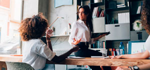 Cómo implementar programas de mentoring en la oficina para desarrollar talentos internos