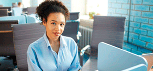 Espacios abiertos vs. oficinas privadas: ¿Cuál es la mejor opción?